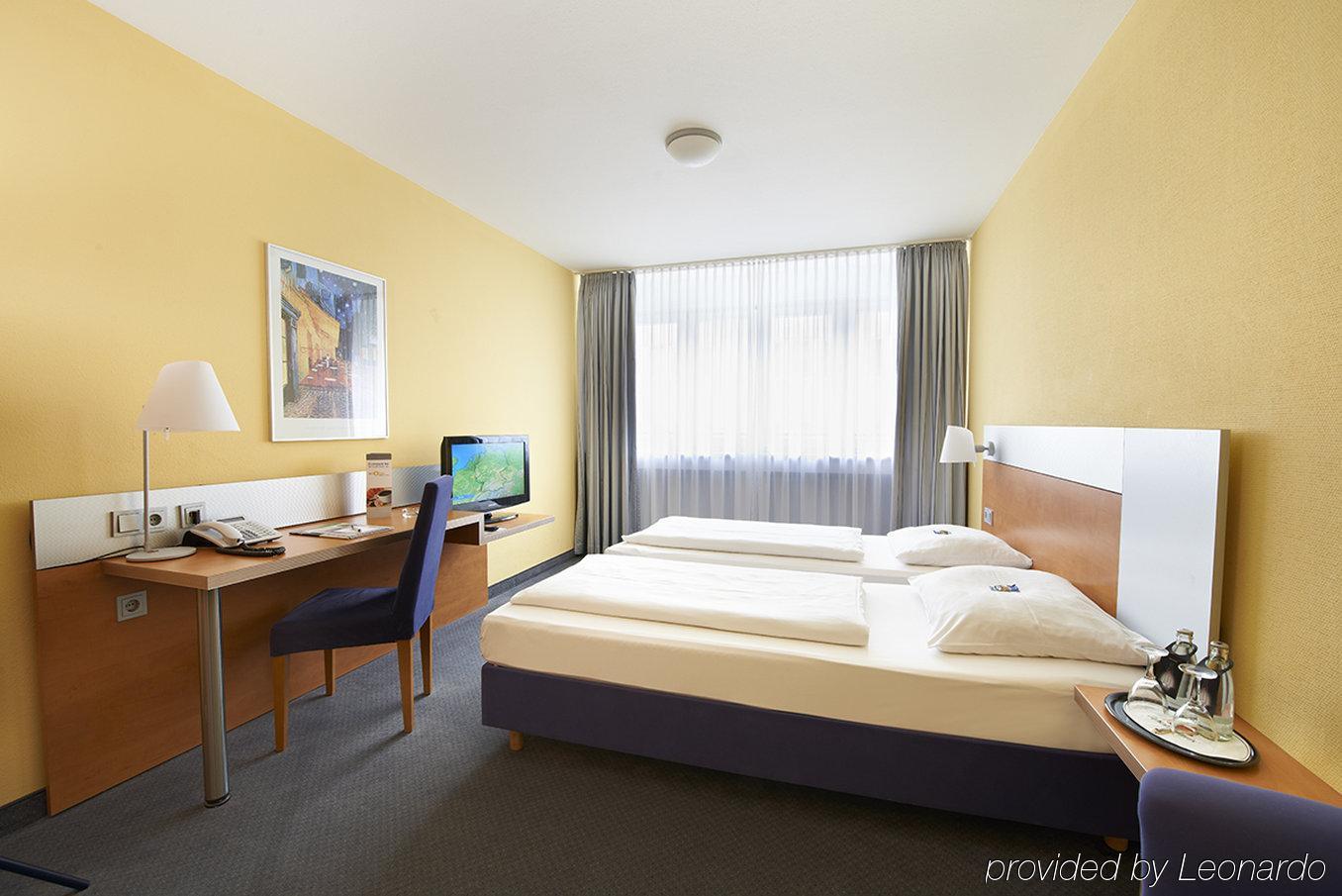 Ghotel & Living Muenchen-nymphenburg 3*